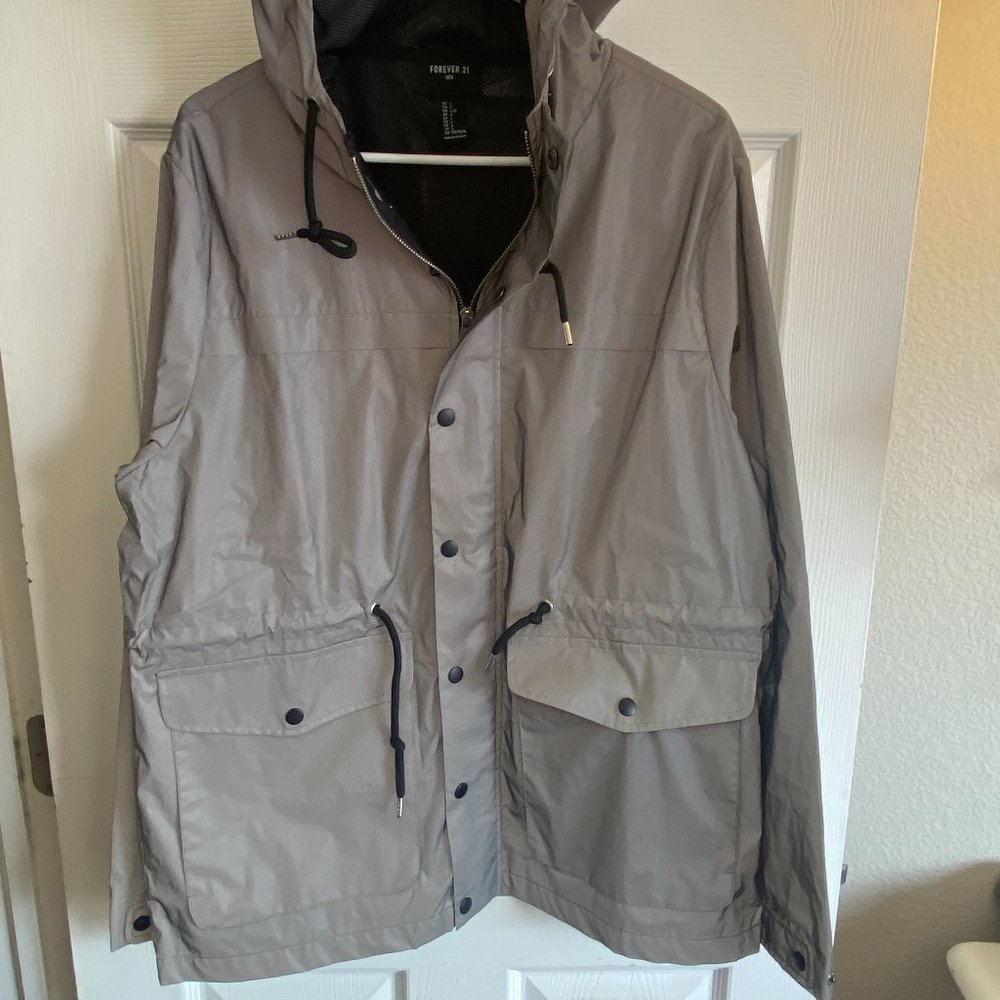 Raincoat Reflective Silver Gray Forever 21 Mens Size Large Long Sleeve